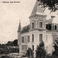 Le château des Ormes CPA