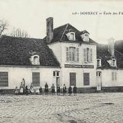 Dornecy (Nièvre) L'école de filles CPA