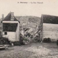 Dornecy (Nièvre) La rue Thirault CPA