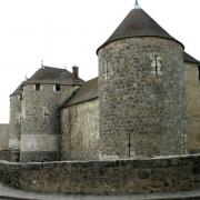 Dourdan (Essonne) Le château