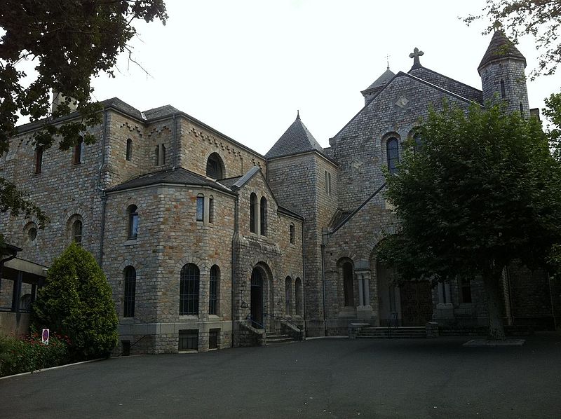 Dourgne (Tarn) Abbaye Saint Benoit d'En-Calcat