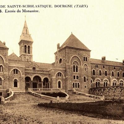 Murat-sur-Vèbre (81) Les monastères