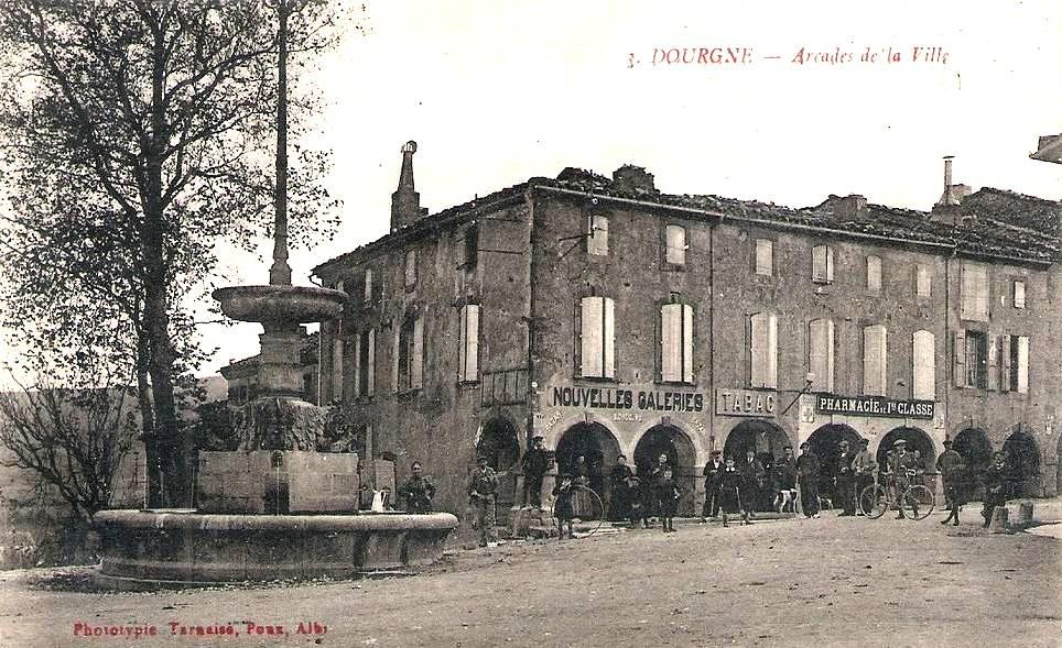 Dourgne (Tarn) CPA arcades