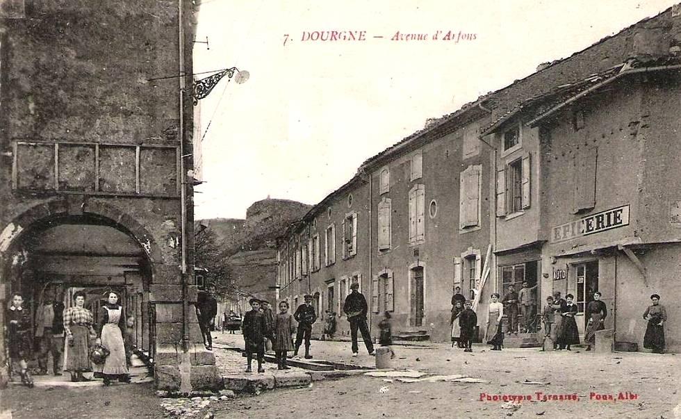 Dourgne (Tarn) CPA avenue d'Arfons