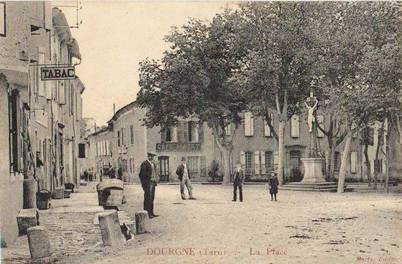 Dourgne (Tarn) CPA place