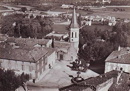 Dourgne (Tarn) CPA place de l'église