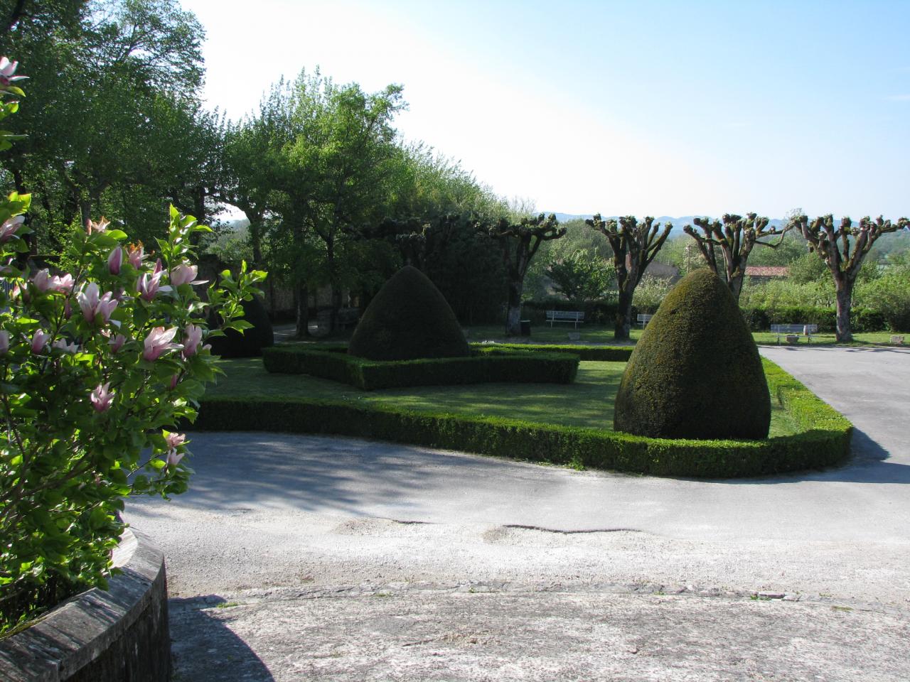 Dourgne (Tarn) Abbaye Saint Scholastique d'En-Calcat en 2011