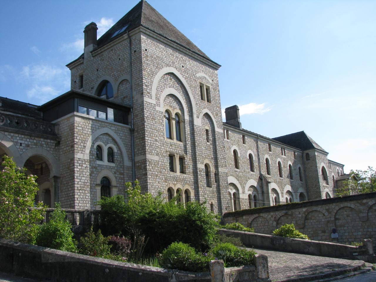 Dourgne (Tarn) Abbaye Saint Scholastique d'En-Calcat en 2011