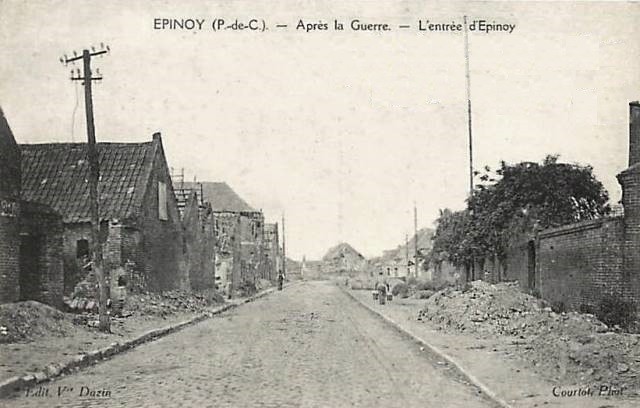 Epinoy pas de calais l entree du village apres 1918 cpa