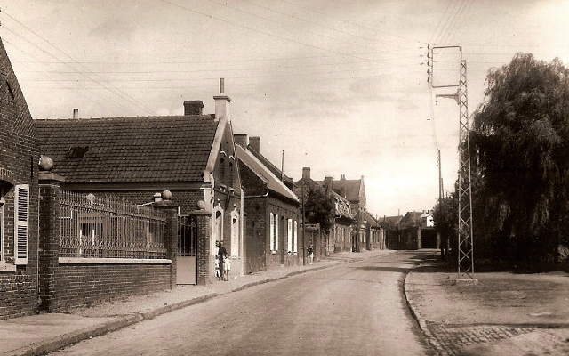 Epinoy pas de calais la rue de la mairie cpa