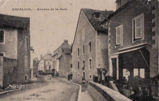 Espalion aveyron l avenue de la gare en 1908 cpa