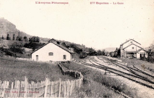 Espalion aveyron la gare cpa