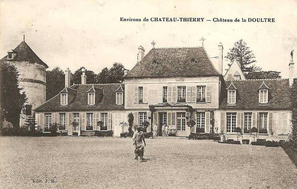 Essises (Aisne) CPA Château de La Doultre