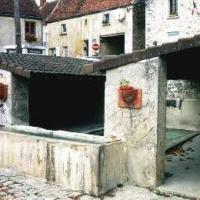 Essises (Aisne) le lavoir près de la mairie