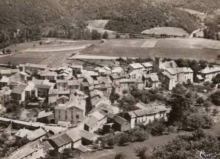 Fayet aveyron cpa vue aerienne