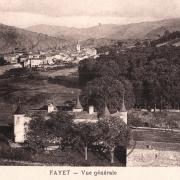 Fayet aveyron cpa vue generale avec le chateau de fayet