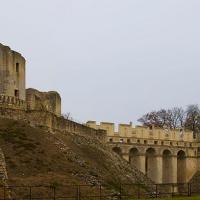Fère-en-Tardenois (Aisne) le château, pont galerie