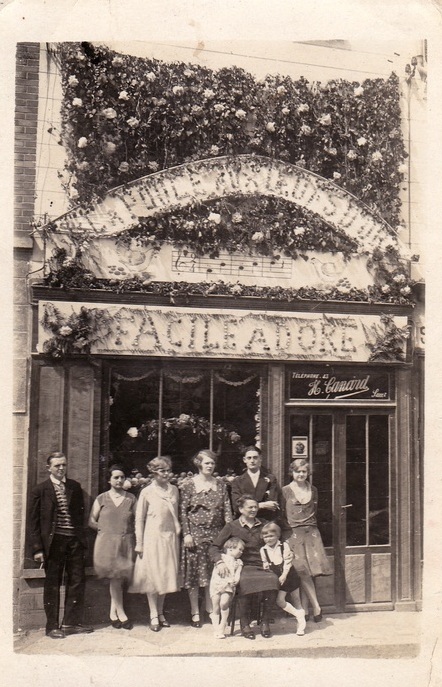 Fère-en-Tardenois (Aisne) CPA la maison Canard