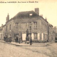 Fère-en-Tardenois (Aisne) CPA la place de la Déesse