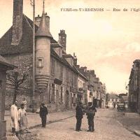 Fère-en-Tardenois (Aisne) CPA la rue de l'église