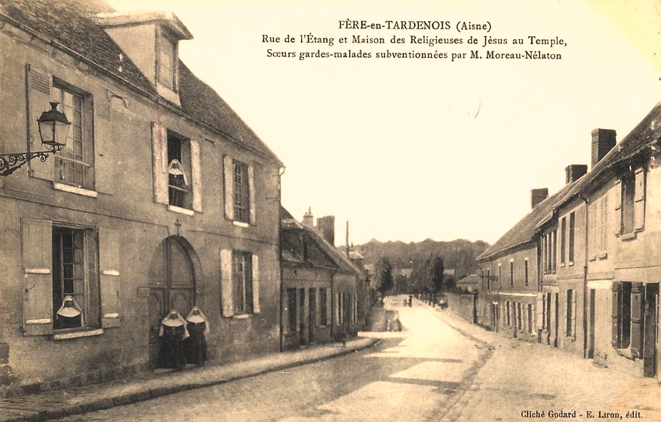 Fère-en-Tardenois (Aisne) CPA la rue de l'étang