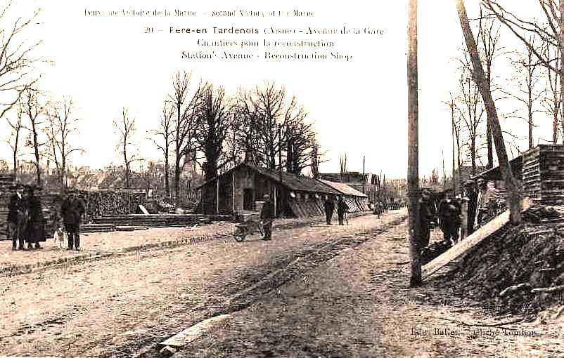 Fère-en-Tardenois (Aisne) CPA la rue de la gare 1918