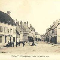 Fère-en-Tardenois (Aisne) CPA la rue des marchands