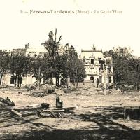 Fère-en-Tardenois (Aisne) CPA la Place de la République 14-18