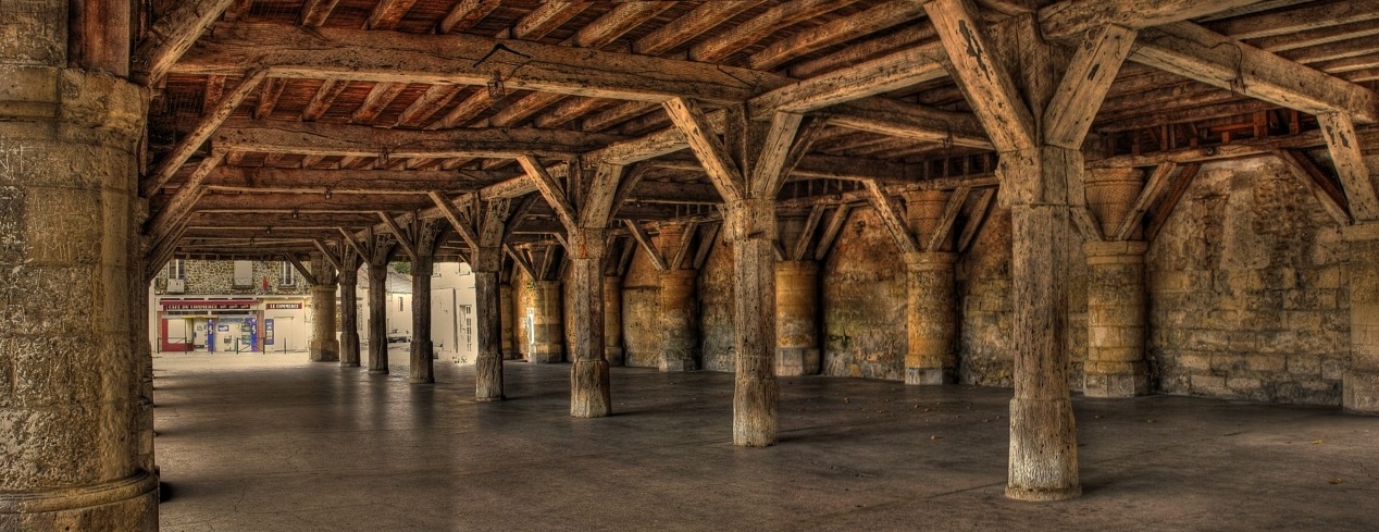 Fère-en-Tardenois (Aisne) La halle