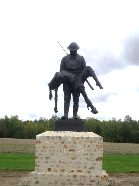 Fère-en-Tardenois (Aisne) la ferme de la Croix Rouge, mémorial