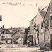 Fleurey-sur-Ouche (Côte d'Or) La grande rue CPA