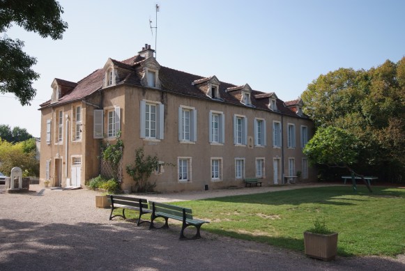 Fleurey-sur-Ouche (Côte d'Or) La maison des Charmilles