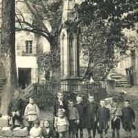 La place de la Vierge (cpa)
