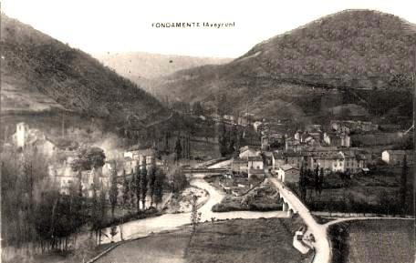 Fondamente aveyron cpa vue generale en 1910