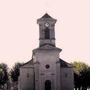 Fours (Nièvre) L'Eglise Saint Jean Baptiste