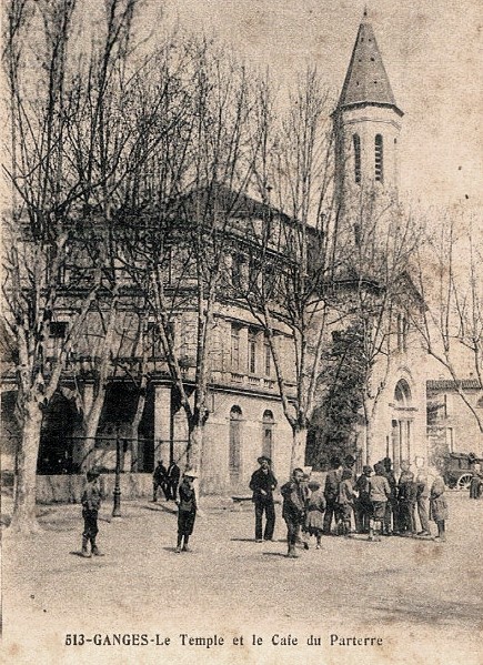 Café du parterre et Temple, cpa