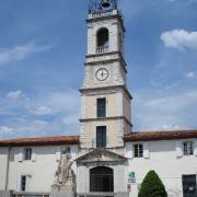 Beffroi et monument aux morts