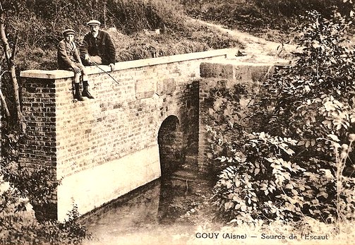 Gouy (Aisne) CPA L'Escaut