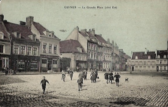 Guines pas de calais la grand place cpa