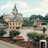 Hericourt en caux seine maritime la place vers 1950 cpa