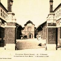 Hirson (Aisne) CPA les abattoirs en 1903