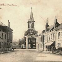 Hirson (Aisne) CPA l'église et la Place Pasteur