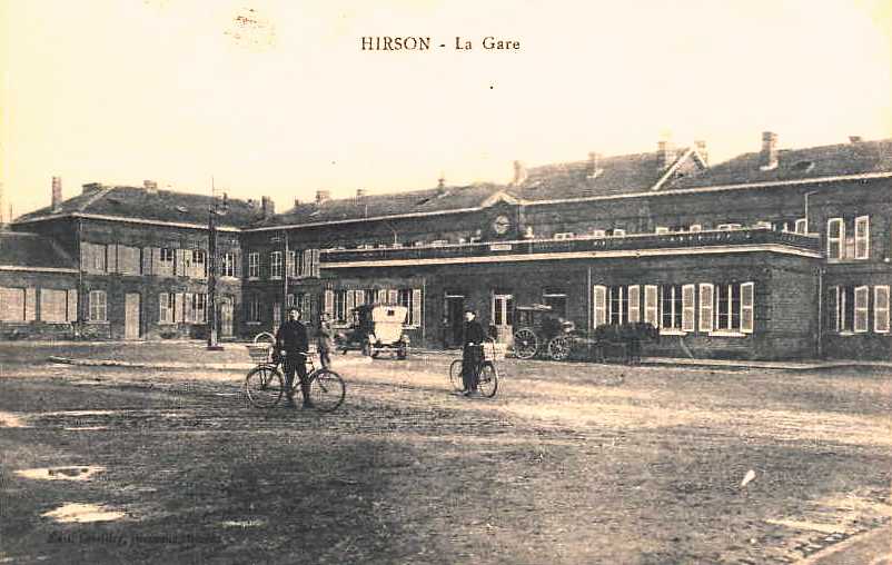 Hirson (Aisne) CPA la gare
