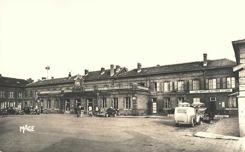 Hirson (Aisne) CPA la gare