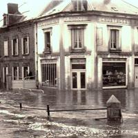 Hirson (Aisne) CPA les inondations en 1956