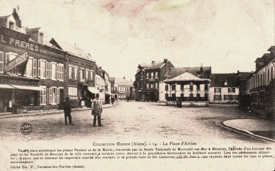 Hirson (Aisne) CPA la Place d'armes