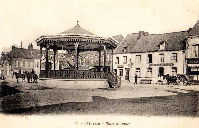 Hirson (Aisne) CPA la Place d'armes