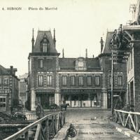 Hirson (Aisne) CPA la place du marché