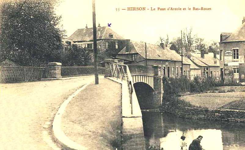 Hirson (Aisne) CPA le pont d'arcole et le Bas-Rouet