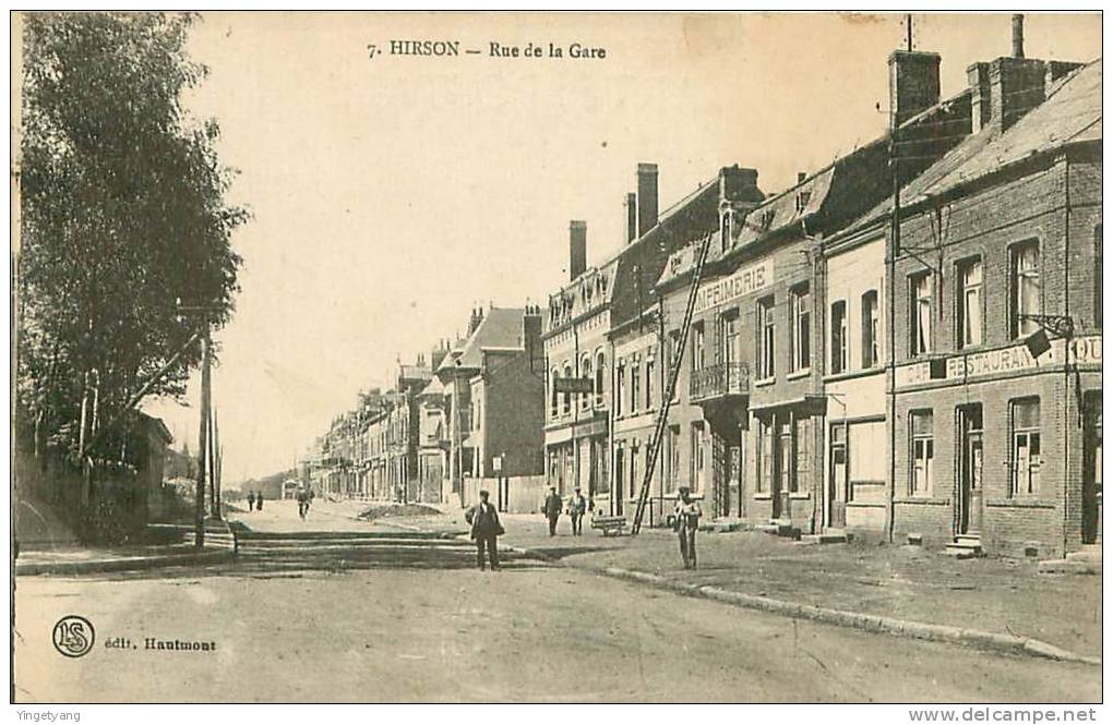 Hirson (Aisne) CPA la rue de la gare